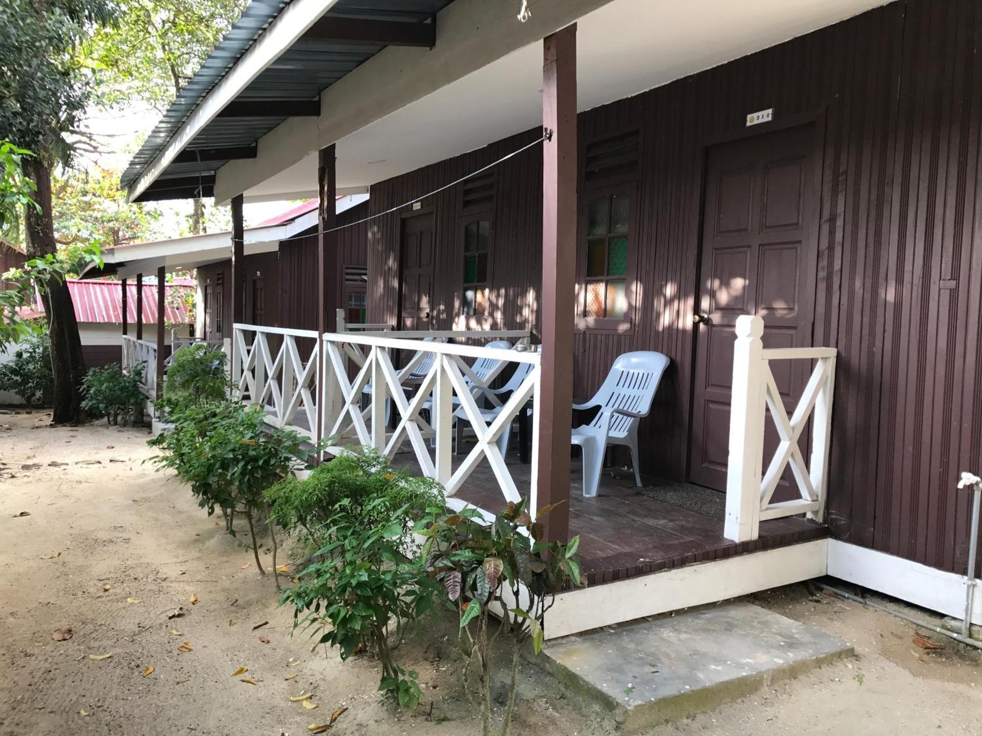 הוילה Kampong Pasir Hantu The Barat Perhentian מראה חיצוני תמונה